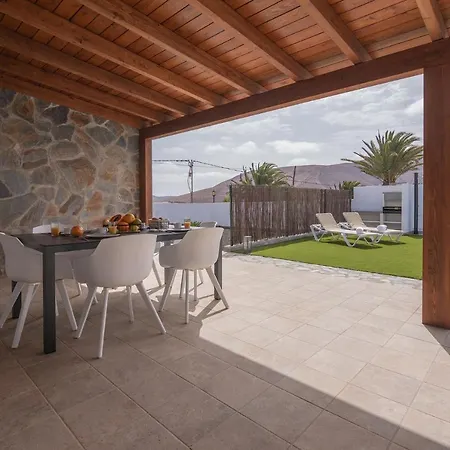 Holiday Rustika Luxe 1- Rural, Pool, Bbq, Mountain View By Holidays Βίλα *
