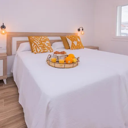Holiday Rustika Luxe 1- Rural, Pool, Bbq, Mountain View By Holidays Βίλα *